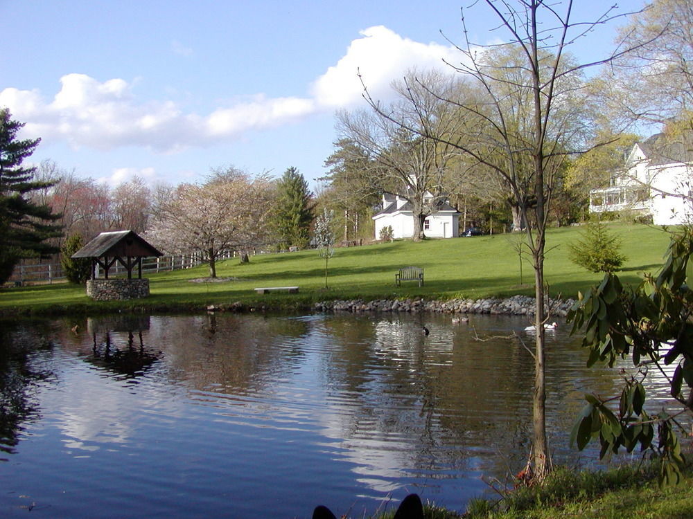 Arabian Horse Inn Sudbury ภายนอก รูปภาพ