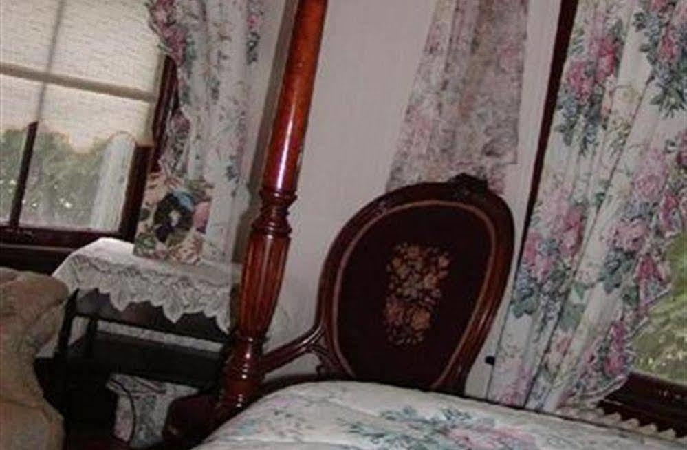 Arabian Horse Inn Sudbury ภายนอก รูปภาพ